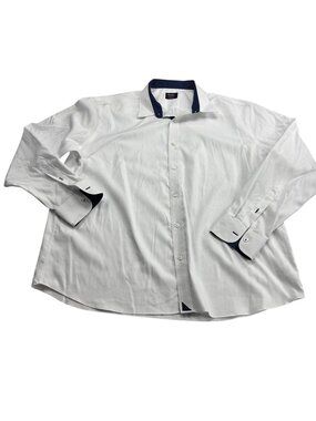 Untuckit XXL Wrinkle-Free White Shirt With Navy Collar Detail